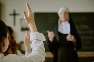 Zwolennicy obowiązkowej religii potrzebowali 100 tys. podpisów. Zebrali ponad 2 razy więcej