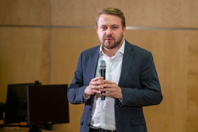 Człowiek Ziobry interweniuje w Naczelnej Izbie Lekarskiej. Chce wyjaśnień ws. opinii…