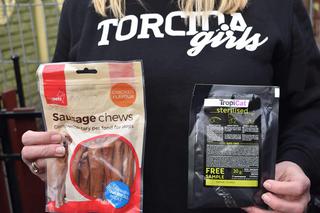 Dziewczyny z Torcida Girls zorganizowały zbiórkę na schronisko dla zwierząt. Zachęcaja wszystkich do pomocy [ZDJĘCIA]
