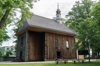 Niezwykła wieś w Łódzkiem. Pochodzi z niej rodzina wybitnego aktora