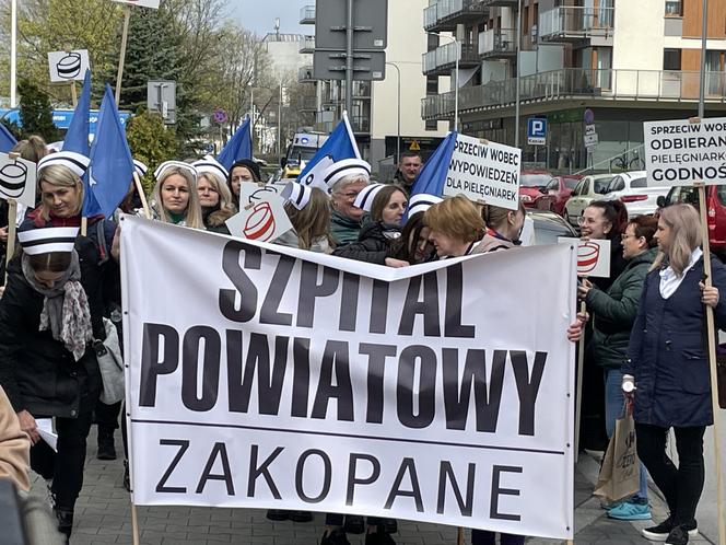 Protest pielęgniarek w Krakowie 12.04.