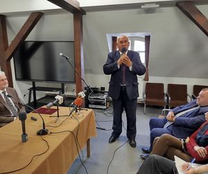 Dwór w Nowych Iganiach wymaga wielu prac renowacyjnych. W ostatnich latach na terenie dworu trwały prace przygotowawcze