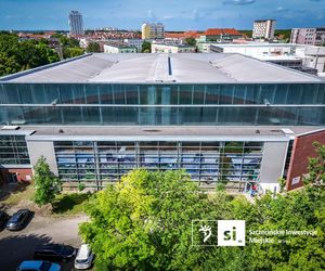 Koniec remontu elewacji Floating Areny