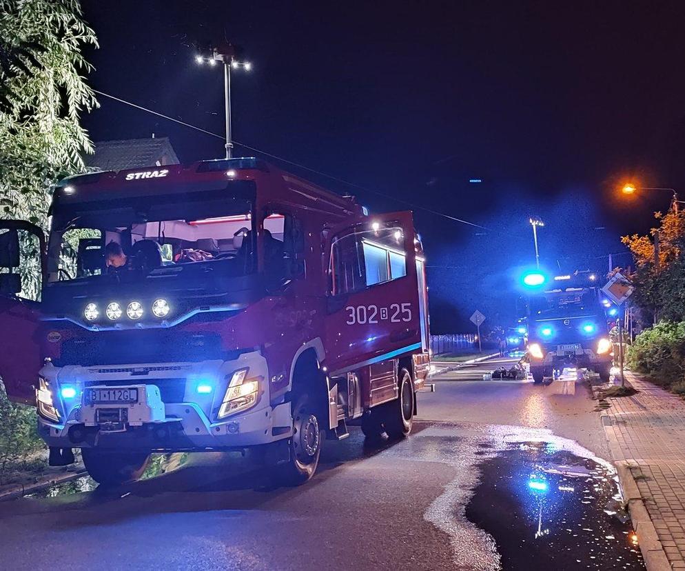 Pożar szeregówek w Sobolewie. Ruszyła zbiórka pieniędzy na pomoc poszkodowanym rodzinom