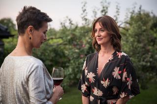 Diagnoza 3 sezon odc. 1. Bogna Mróz (Danuta Stenka), Anna (Maja Ostaszewska)