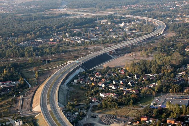 To prawdziwy potwór wśród węzłów drogowych w Europie. Jest w województwie śląskim. To projekt rozpoczęty w PRL