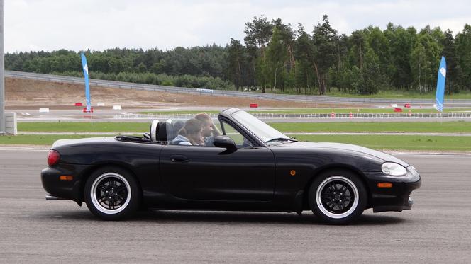 Mazda MX-5 - zlot 2014 fanów w Polsce na torze Jastrząb