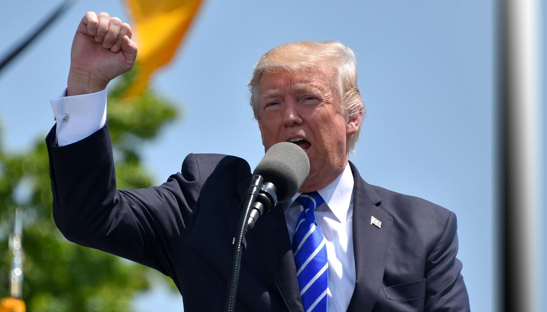 Szokujące zdjęcie Donalda Trumpa! Przesadził?