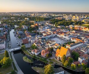 To najładniejsze miasta w Polsce. Na podium Polska Wenecja i nadbałtycki klejnot
