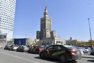 Bunt taksówkarzy w Warszawie. Chcą nawet 18 zł za kilometr