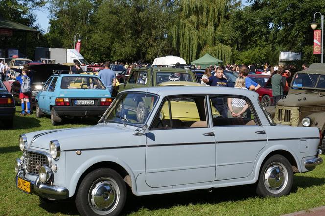 Festiwal Pojazdów Nieznanych, Nieudanych i Zapomnianych 