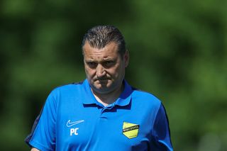 Duże zmiany w Wieczystej Kraków. Pożegnania, kontrakty i nowa rola Sławomira Peszki 