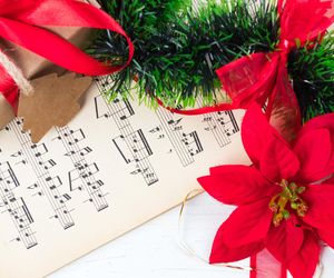 Najpiękniejsze polskie kolędy świąteczne - teksty. Jakie są najbardziej znane kolędy? 