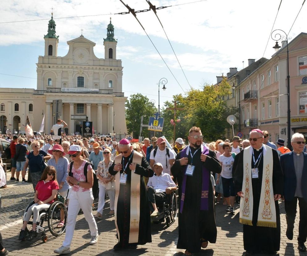 Pielgrzymi wyruszyli na Jasną Górę z archikatedry lubelskiej