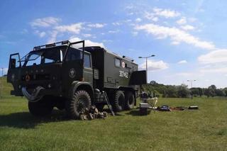 Ratownicy sprzedają swój wóz, żeby kupić dron do poszukiwań. Takiego nie ma nikt inny w województwie