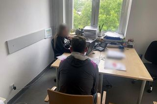 Warszawa: Bestialski atak na przechodnia. 23-latek użył maczety