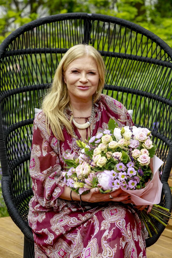 Urszula kiedyś i dziś. Zobacz, jak zmieniła się polska wokalistka! 