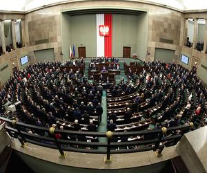 Zmiany w rządzie. Wiceminister z Solidarnej Polski straci uprawnienia?