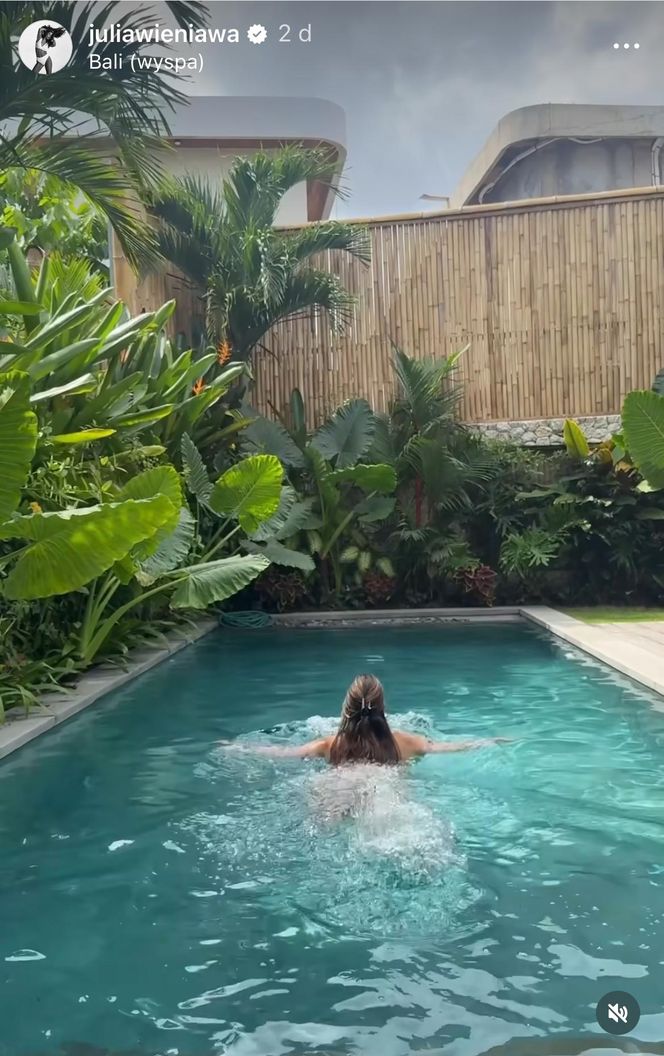 Julia Wieniawa na Bali