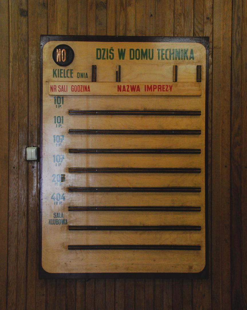 Kielce. Przewodnik po architekturze socmodernistycznej - zdjęcia