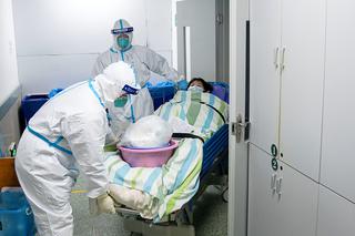 Wstrząsające WIDEO ze szpitala w centrum pandemii. To nie chaos, to piekło