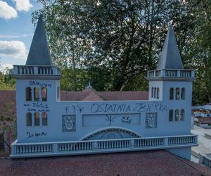 Park Miniatur Sakralnych w Częstochowie zrujnowany