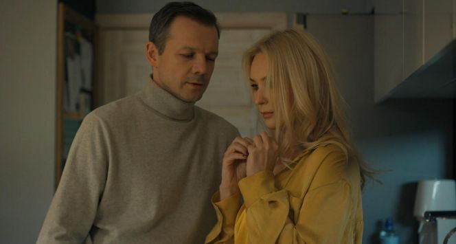 	Barwy szczęścia odc. 3199. Bruno (Lesław Żurek), Karolina (Marta Dąbrowska)