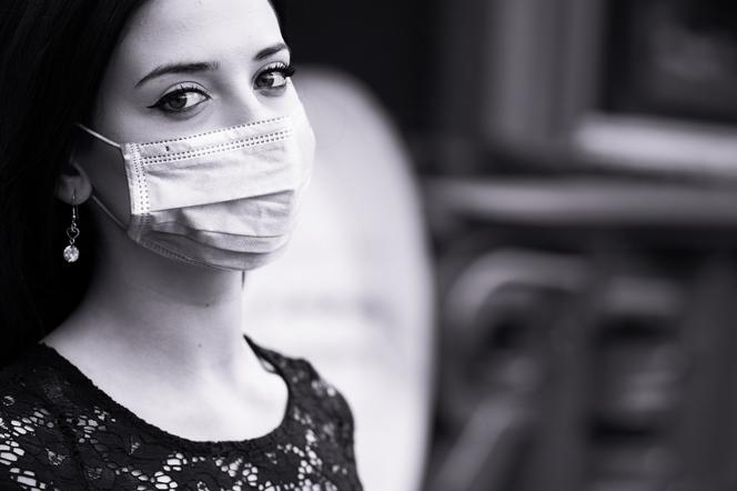 Bełchatów: „Pacjenta zero” ujawniono kilkanaście dni, po pierwszym, polskim przypadku koronawirusa. Zachorowała 21-latka 