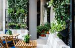 Balkon na parterze - zielone osłony