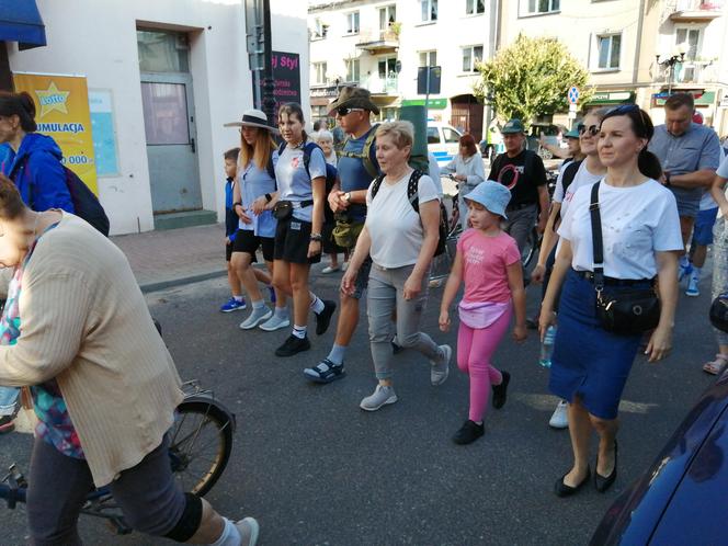 Pielgrzymi z Siedlec wyruszyli w drogą na Jansą Górę