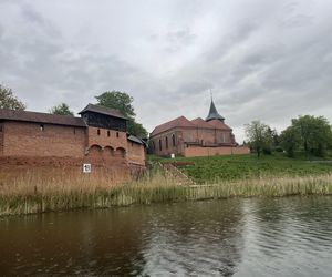 To historyczne miejsce na mapie Polski musisz zobaczyć. Wypad na weekend do Malborka to niesamowita podróż w czasie 