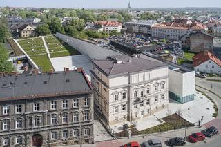 Witajcie w bajce! Tu wszystko jest możliwe. I jest ze szkła i betonu. Nowe centrum bajek w Bielsku - Białej