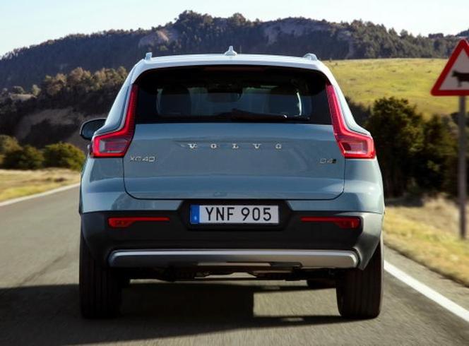 Volvo XC40 D4 Momentum