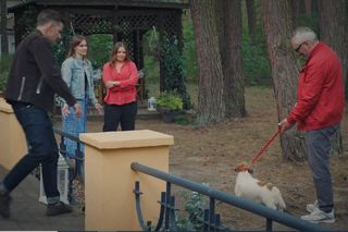 M jak miłość, odcinek 1823. Kamil (Marcin Bosak), Franka (Dominika Kachlik), Anita (Melania Grzesiewicz), Werner (Andrzej Kopczyński), Rzepka