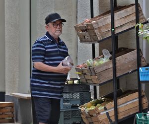 Edward Miszczak i Anna Cieślak na bazarku