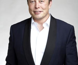 2. Elon Musk – 175 mld $
