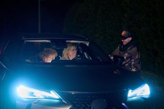 Na Wspólnej, odc 4030. Monika (Sylwia Gliwa), Beata (Katarzyna Ptasińska)