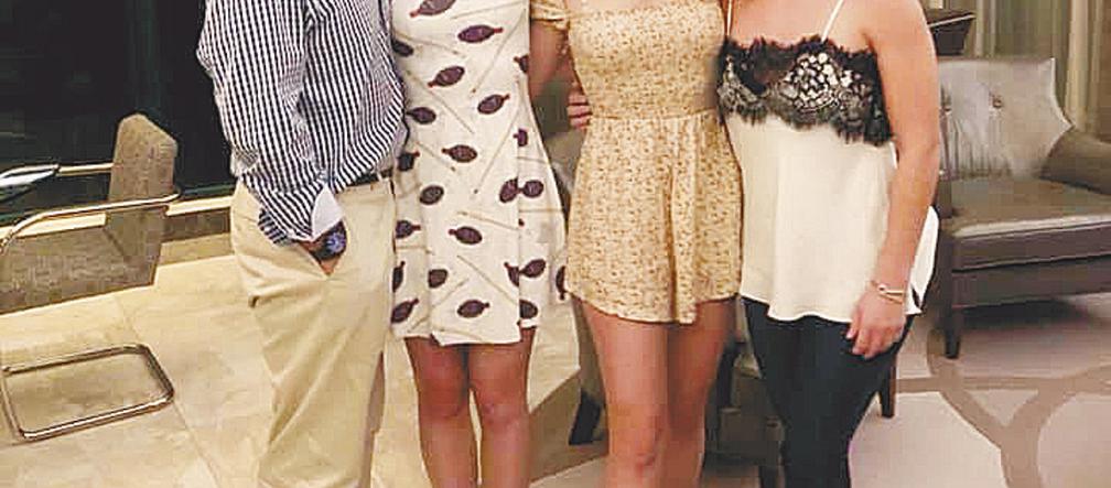  Skandal w rezydencji gubernatora 