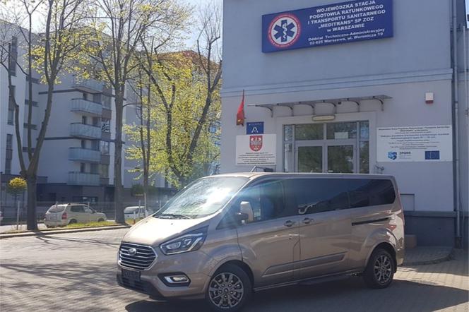 Nowy bus dla warszawskiego pogotowia