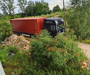 Nielegalne odpady w Kamienniku. Są zatrzymani