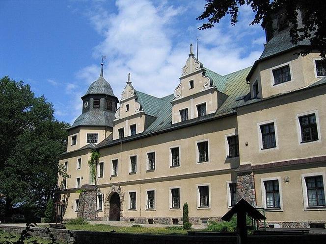 Zamek Goraj w Czarnkowie pod Poznaniem - zdjęcia rezydencji Hochbergów