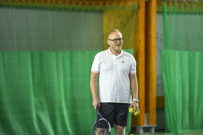 Katarzyna Niezgoda i ukochany rozgrzali kort! Spódniczka kusa, za to mimika "na bogato"