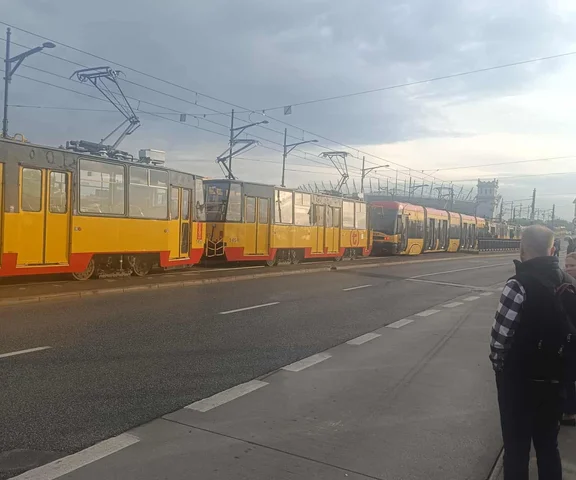 Poważna awaria tramwajowa w Warszawie. Problemy dziesięciu linii
