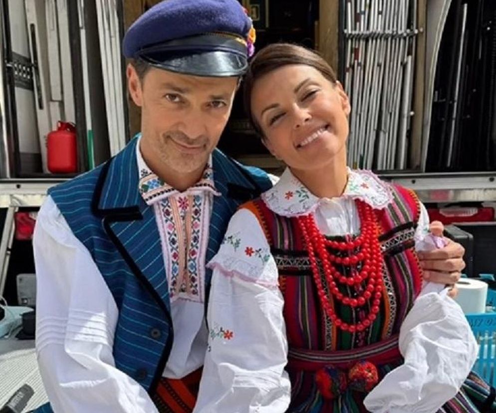 Barwy szczęścia. Związek Kasi i Mariusza rozkwitnie w nowym sezonie! Włączy ukochaną w wiejską społeczność - ZDJĘCIA