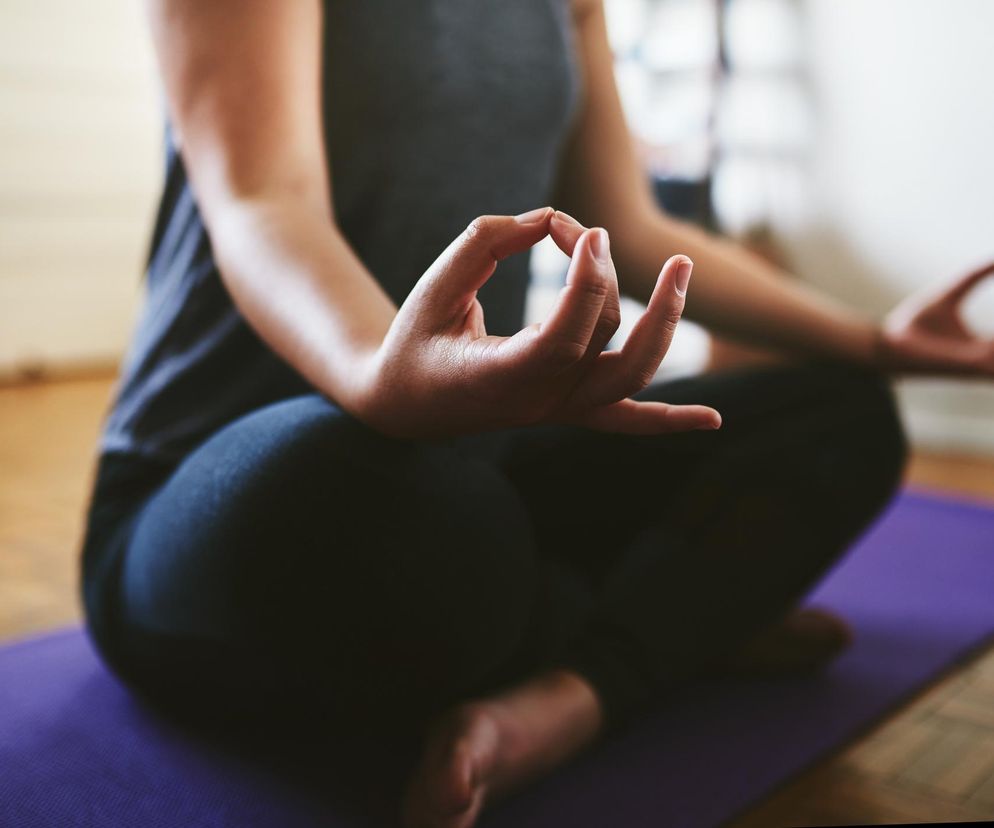 Czy joga przedłuża życie? Sprawdzono, jak wpływa na procesy starzenia