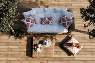 Tarasy w różnych stylach – wokół roślin