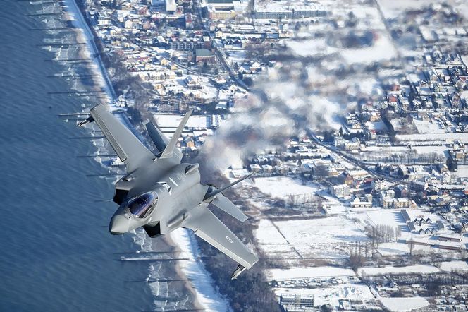 Norweski F-35A nad Polską