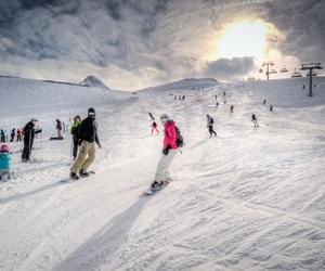 Ferie zimowe 2023 - WOJEWÓDZTWA. Te zaczynają wolne jako pierwsze!