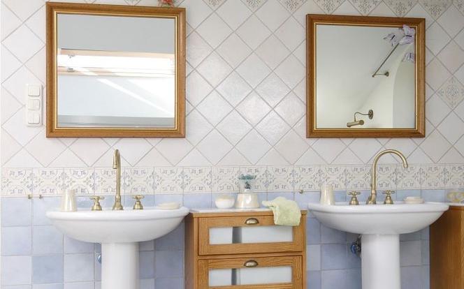 Wentylacja w łazience, czyli lustro bez pary