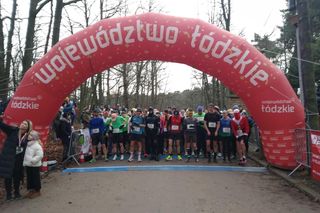 40. Bieg Sylwestrowy w Łodzi. Wśród uczestników był Batman, Obelix i szeryf bez głowy